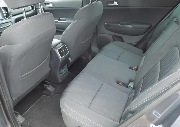 Kia Sportage cena 87900 przebieg: 30200, rok produkcji 2018 z Myszków małe 352